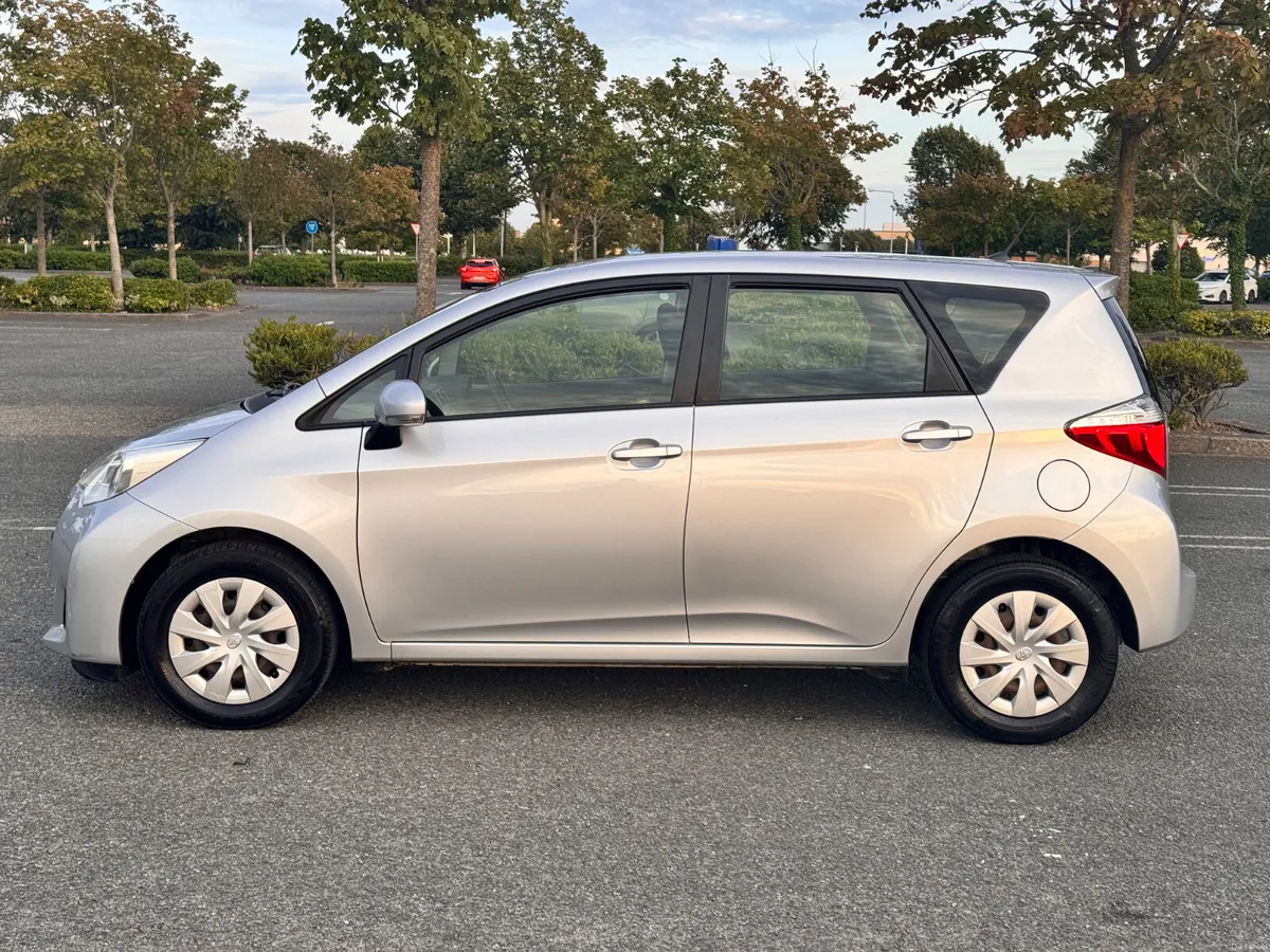 Toyota Verso-S 2014 1.3 petrol - Image 5