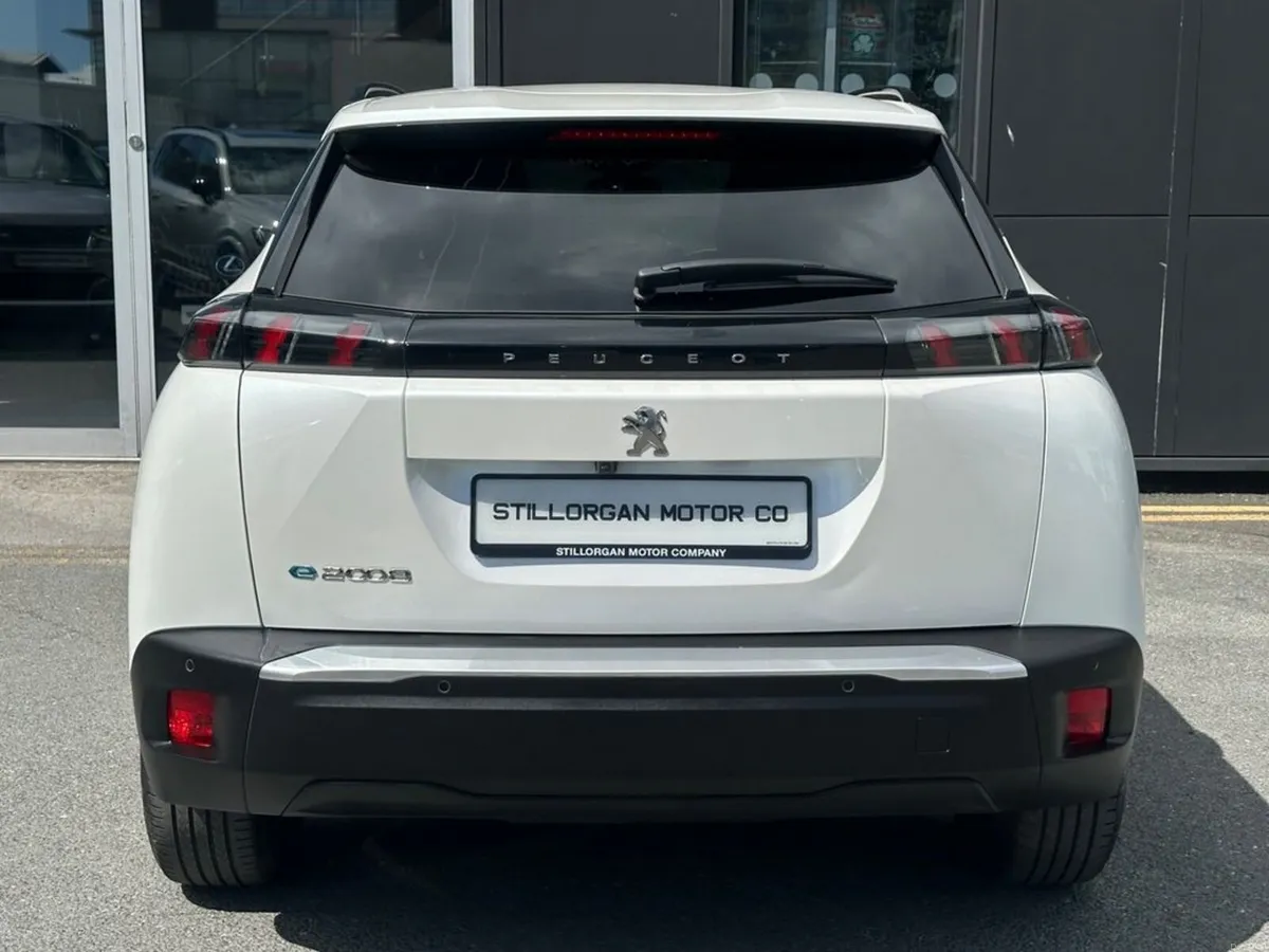 Peugeot 2008 e Allure Auto EV - Image 3