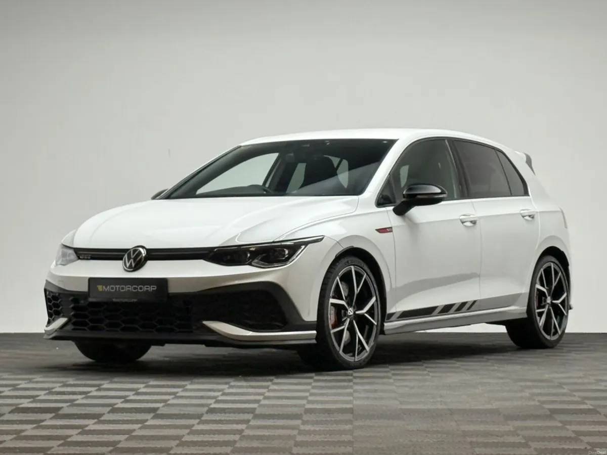 Volkswagen Golf GTI CLUBSPORT 2.0 TSI 300HP AUTO - Image 3