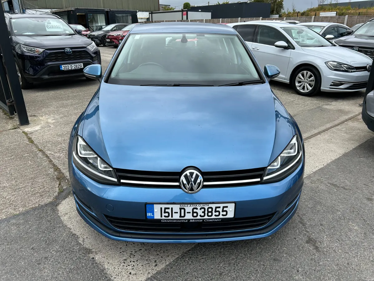 Volkswagen Golf 2015, 1.2 5DR AUTO LOW KM - Image 2