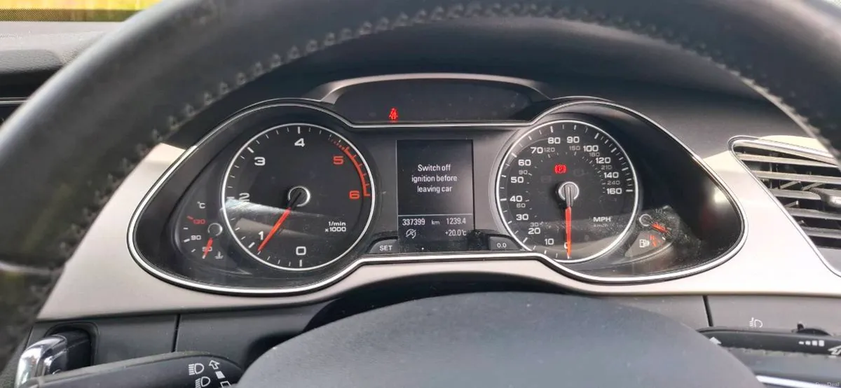 Audi A4 - Image 6