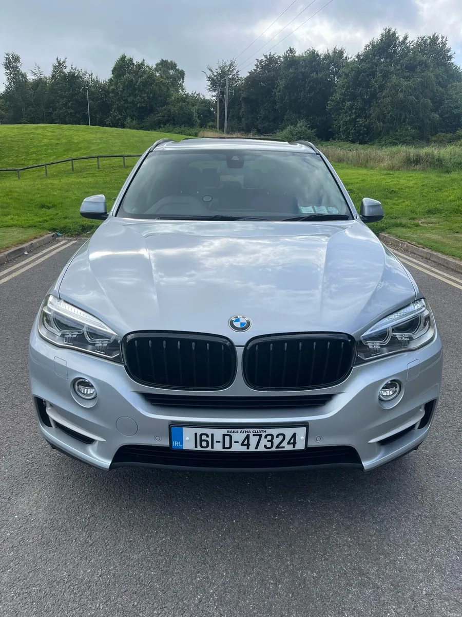 BMW X5 - Image 2