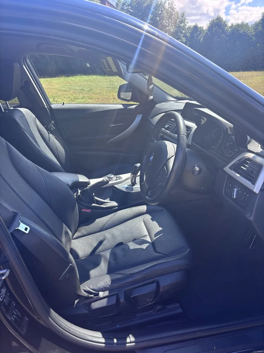 141 BMW 3series - Image 4