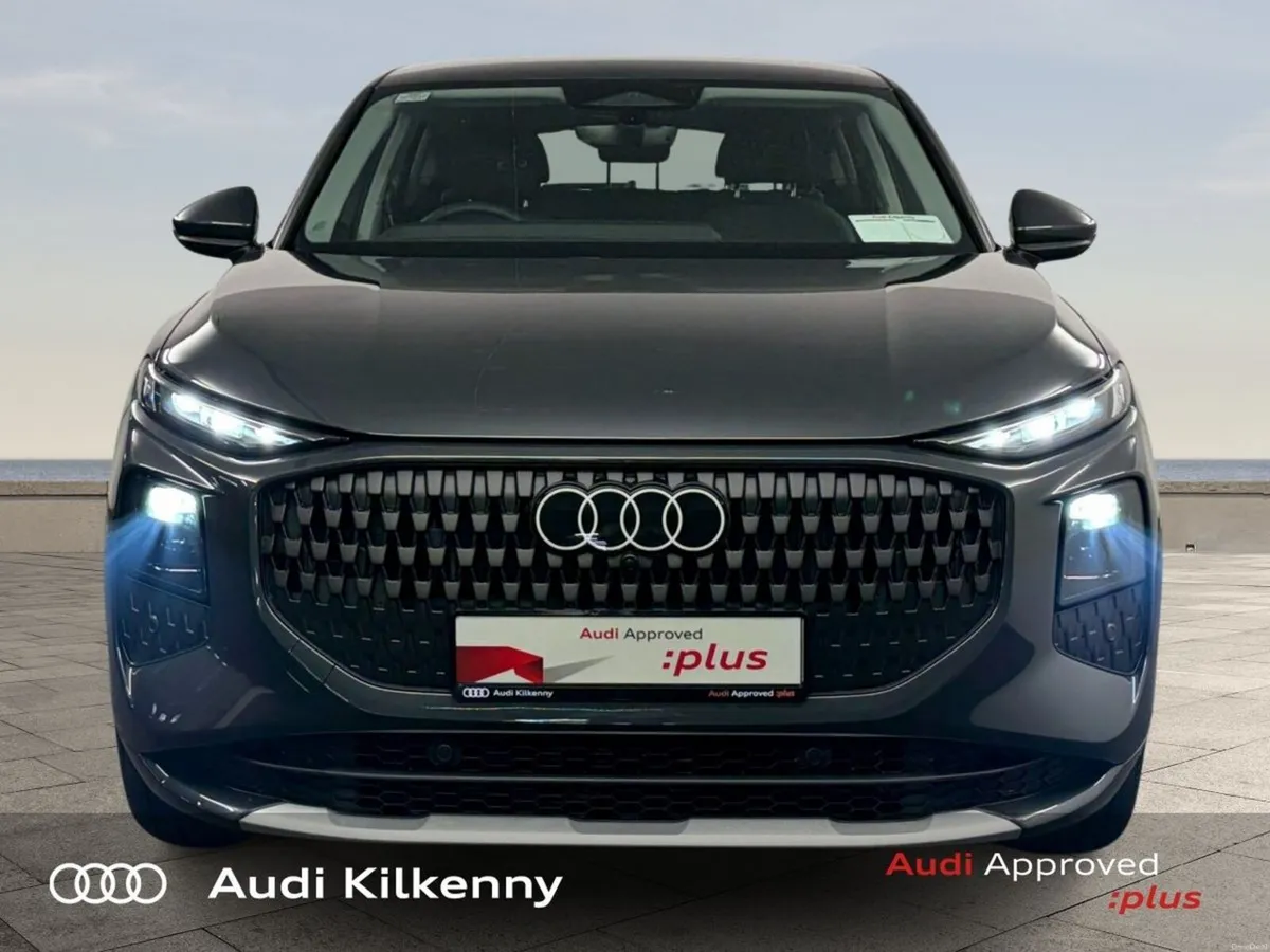 Audi Q3 Sportback 35 TDI 150HP S Tronic SE with Co - Image 2