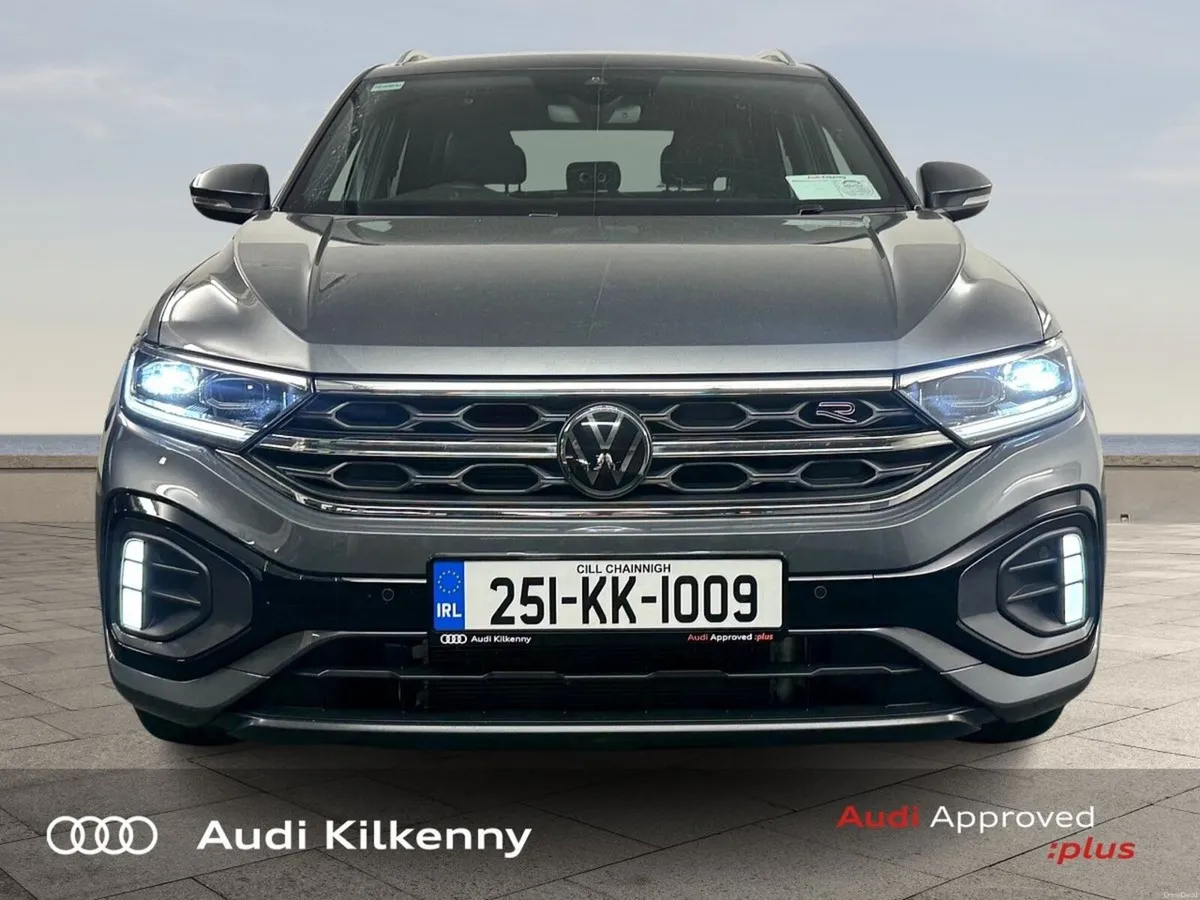 Volkswagen T-Roc R-Line 75 2.0 TDI M6F 116HP with - Image 2