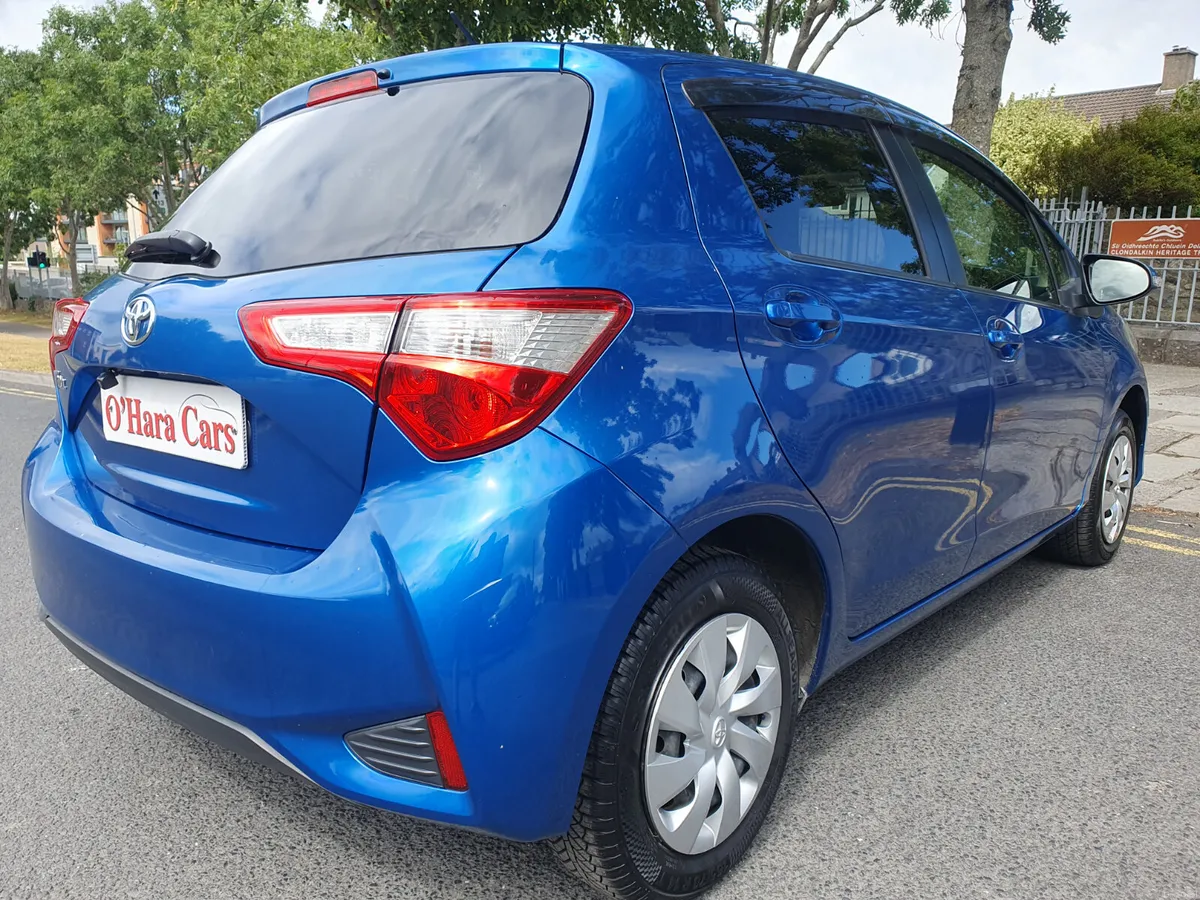 2017 Toyota Yaris 1.0vvti Automatic - Image 6