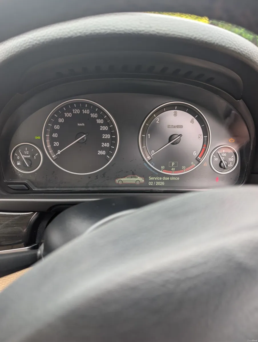 BMW 5-Series 2012 - Image 3