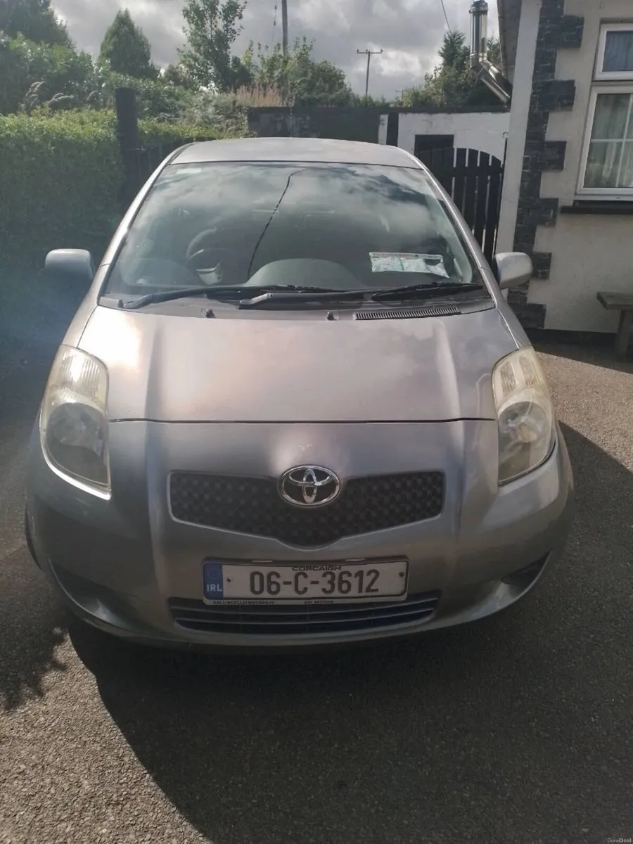 Toyota Yaris 2006 - Image 1