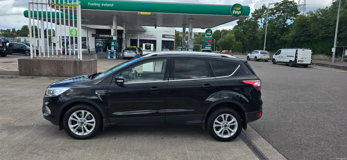 Ford Kuga Auto Titanium Full Spec - Image 5