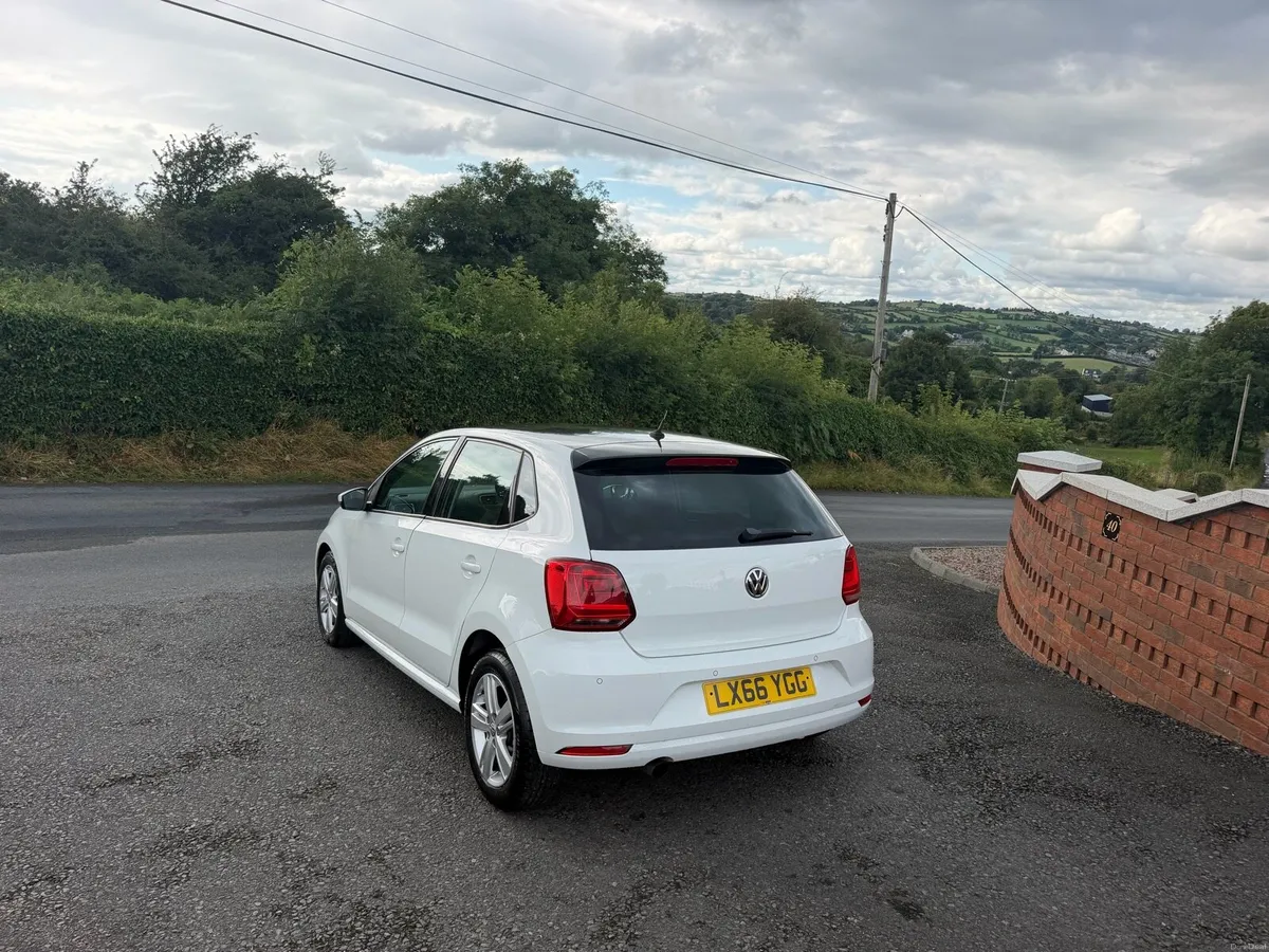 2016 Volkswagen Polo - Image 6