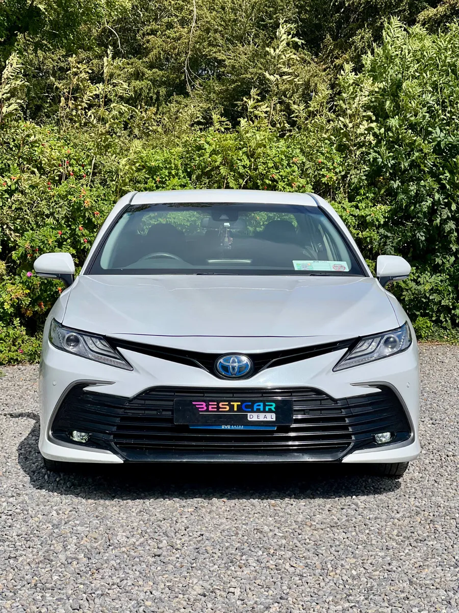 2021 Toyota Camry 2.5 Hybrid Automatic - Image 4