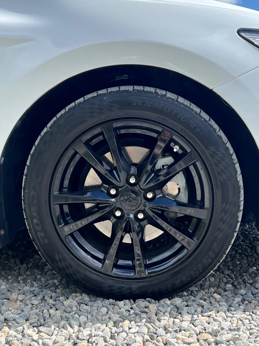 2021 Toyota Camry 2.5 Hybrid Automatic - Image 5