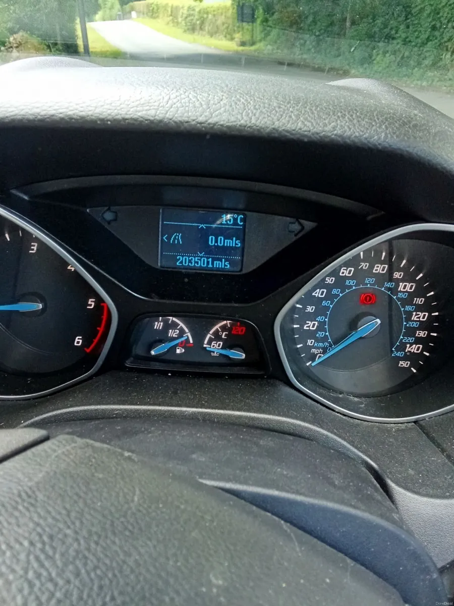 131 Ford Focus Estate 1.6 dsl, nct 8/27 tax 10/26 - Image 6