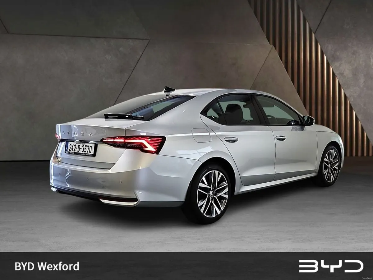 Skoda Octavia Selection 2.0TDI 115HP - Image 3