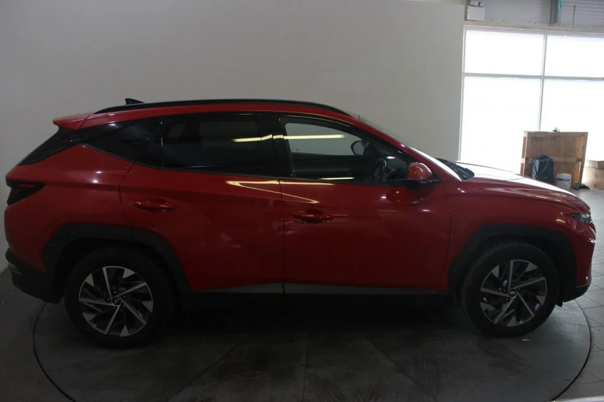 Hyundai Tucson 2WD Executive - TENDER 23 - Image 3