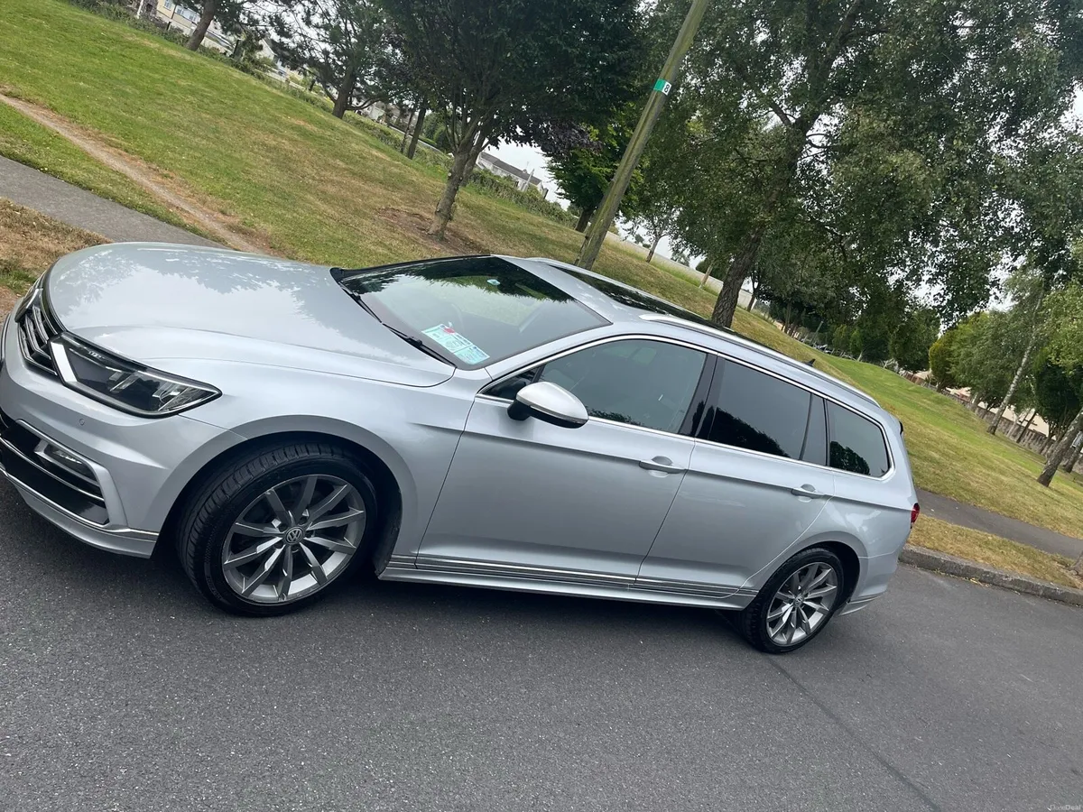 Volkswagen Passat 2018 - Image 3
