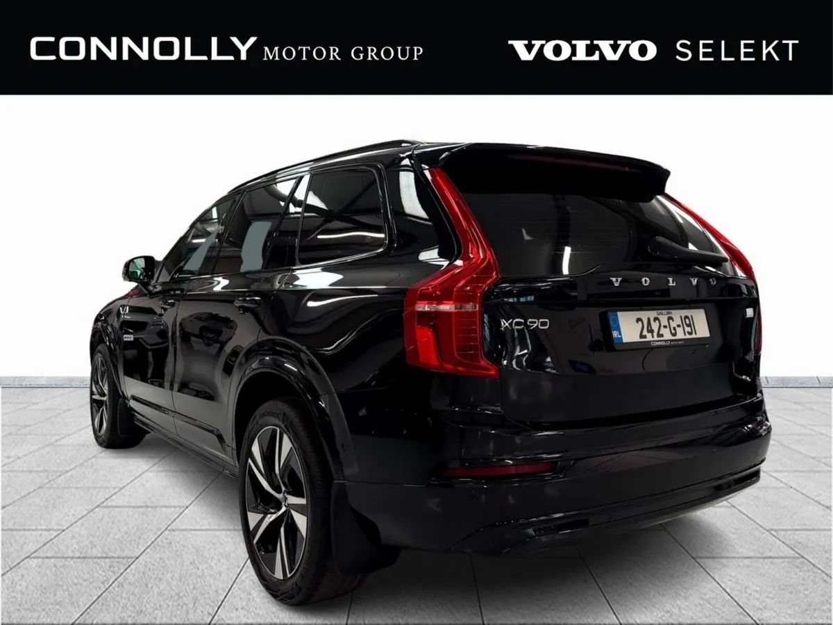 Volvo XC90 T8 PHEV 455hp Plus (Dark Theme) - Image 2
