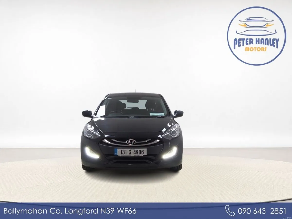Hyundai i30 1.6 Diesel Deluxe - Image 2