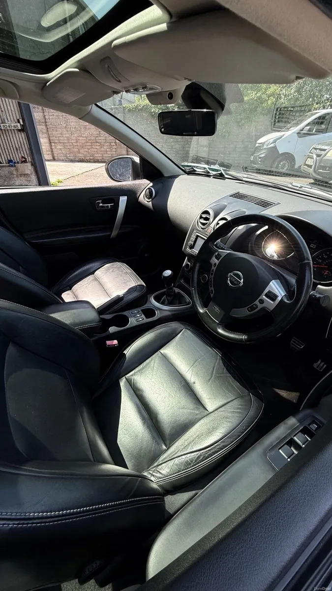 Nissan Qashqai+2 N-tec Higher Spec Warranty - Image 2