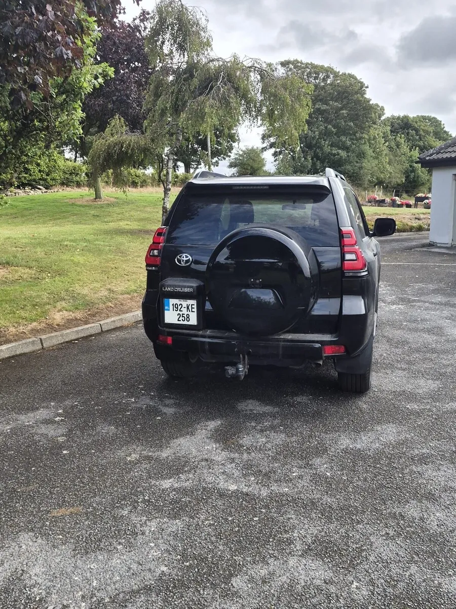 Toyota landcruiser - Image 4