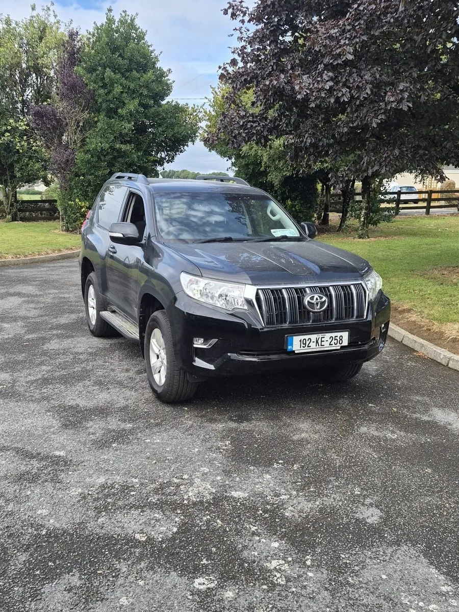 Toyota landcruiser - Image 5