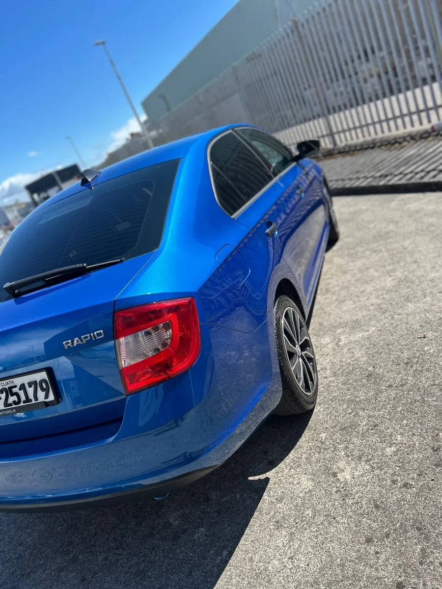 Skoda rapid 1.2 petrol manual - Image 2