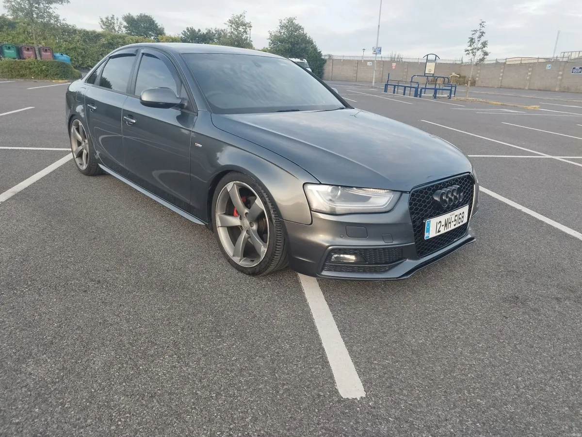 Audi A4 2012 sline black pack - Image 6