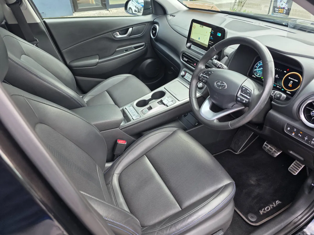 2023 Hyundai KONA 64 kWh Ultimate - SOH 96.8% - Image 3