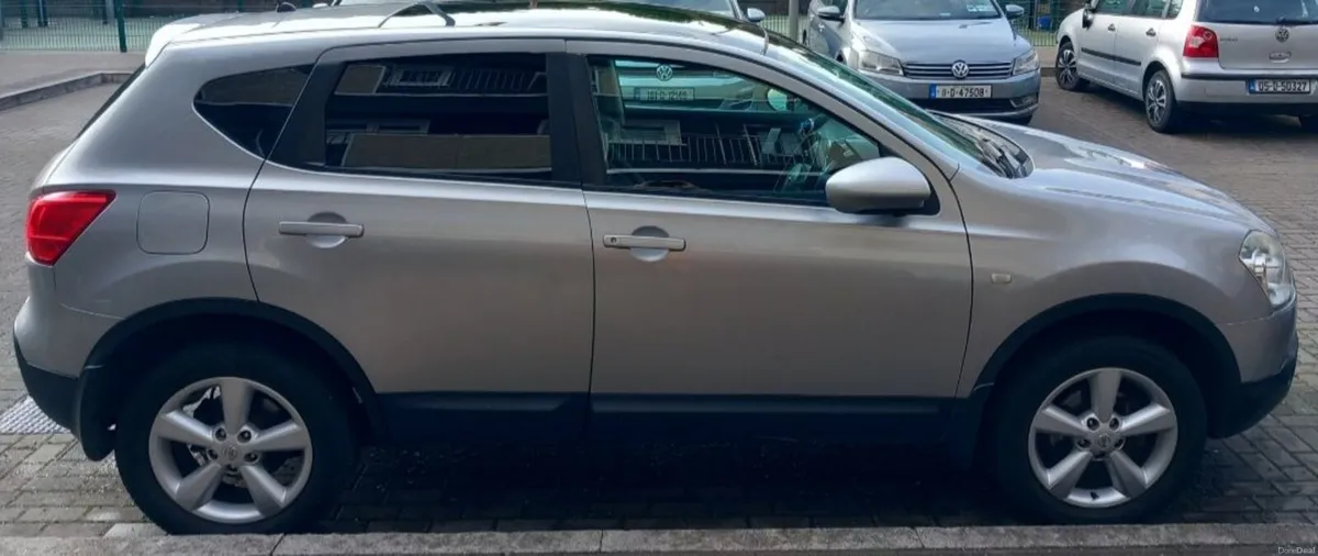 Nissan Qashqai 2008 - Image 1