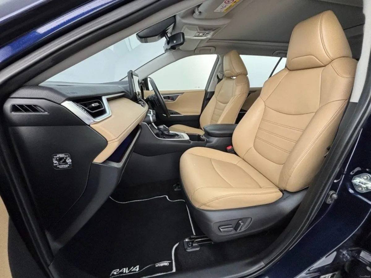 Toyota RAV4 HYBRID PLATINUM - Image 6