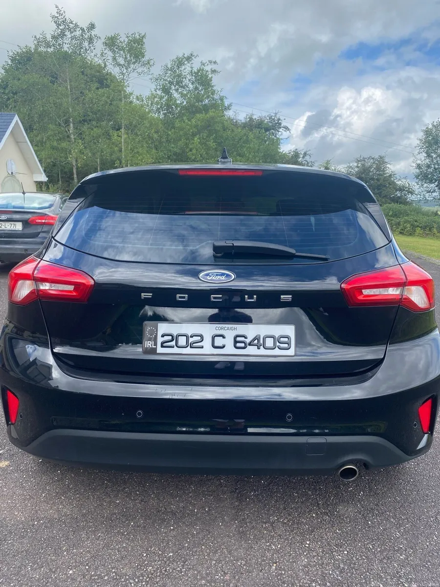 FORD FOCUS TITANIUM 1.5 TDCI 120 BHP ECO BLUE - Image 5