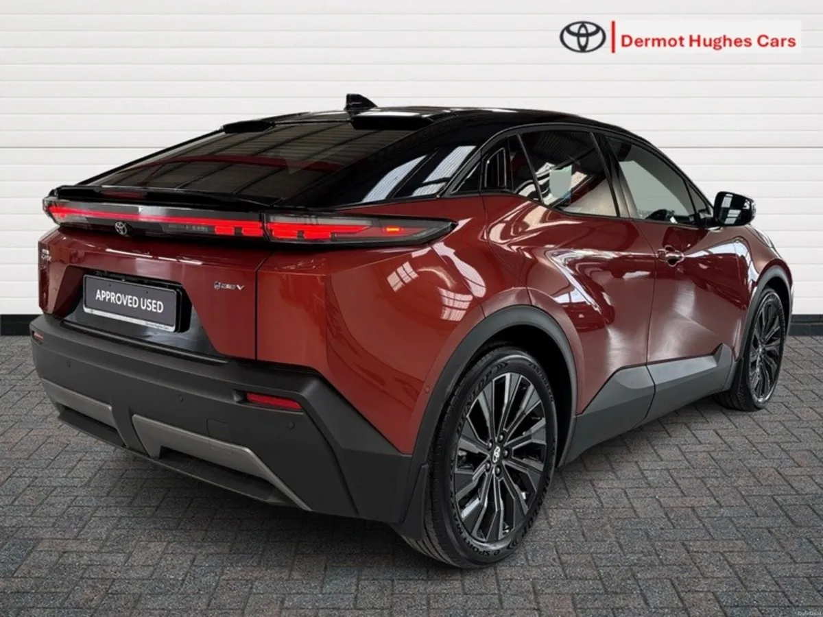 Toyota C-HR PREMIER C-HR FULL ELECTRIC 262 REG - Image 2