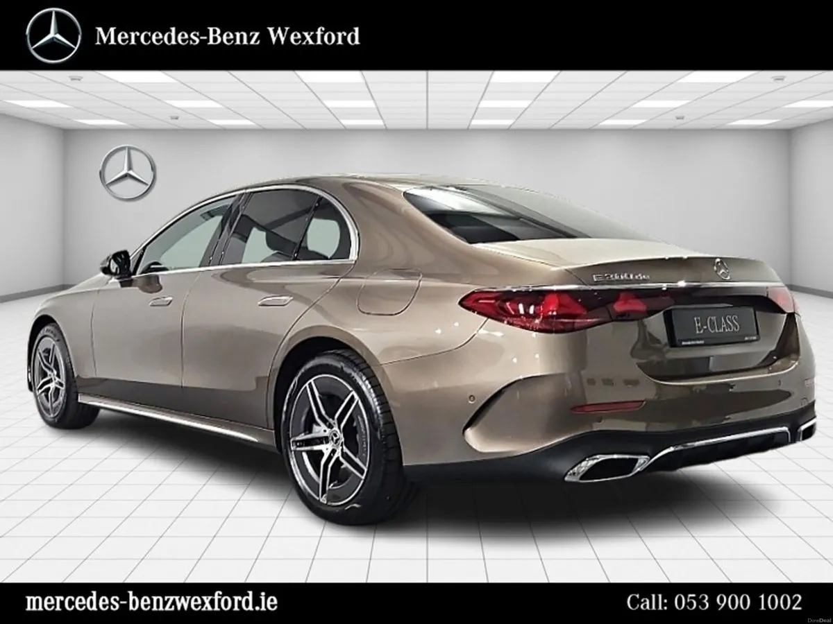 Mercedes-Benz E-Class E300de AMG Line - Image 3
