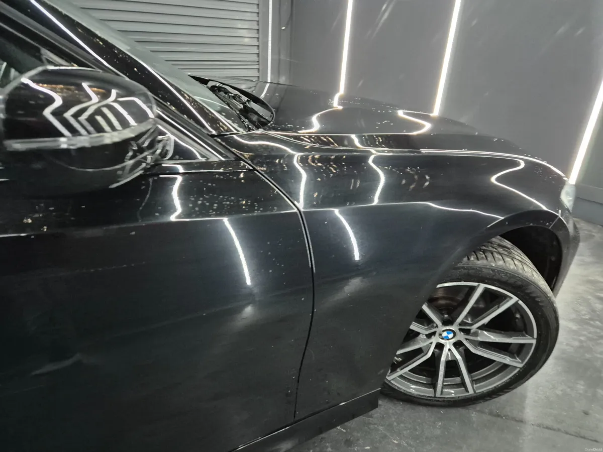 BMW 3-Series 2021 - Image 4
