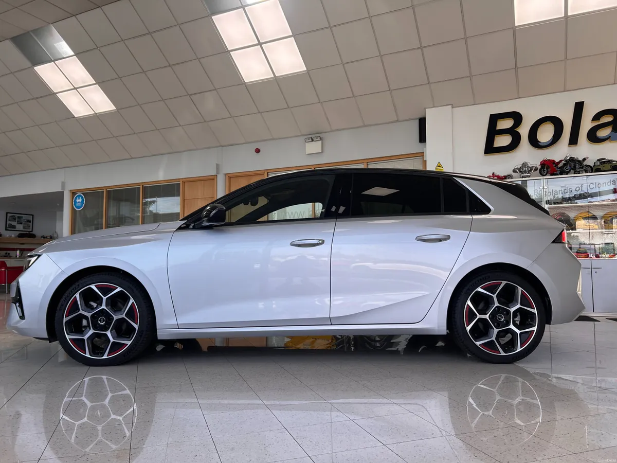 2024 GS AUTO Top Of The Range Petrol 130BHP Massiv - Image 6