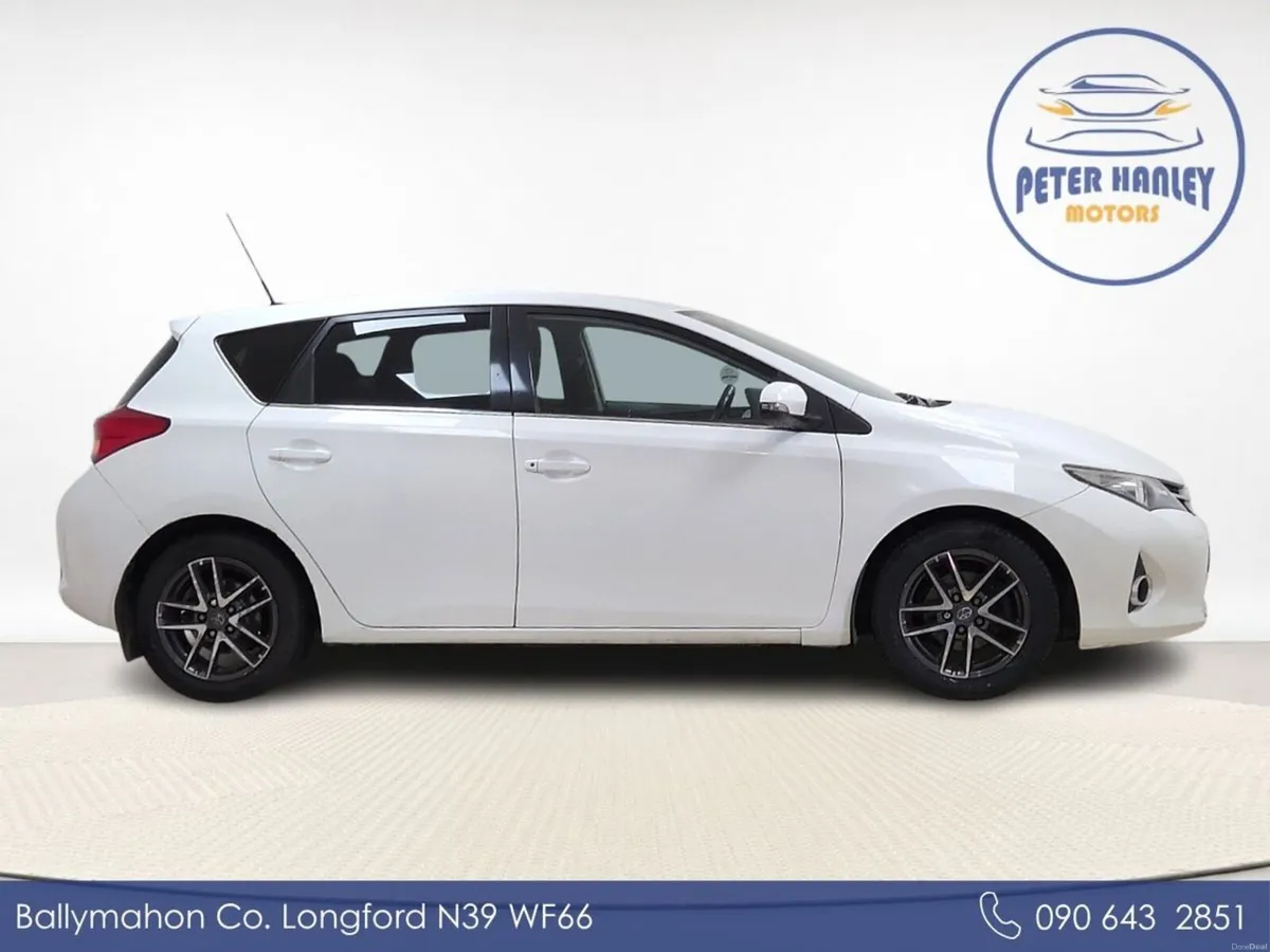 Toyota Auris D-4D 90 (1.4) 5Dr Luna - Image 4