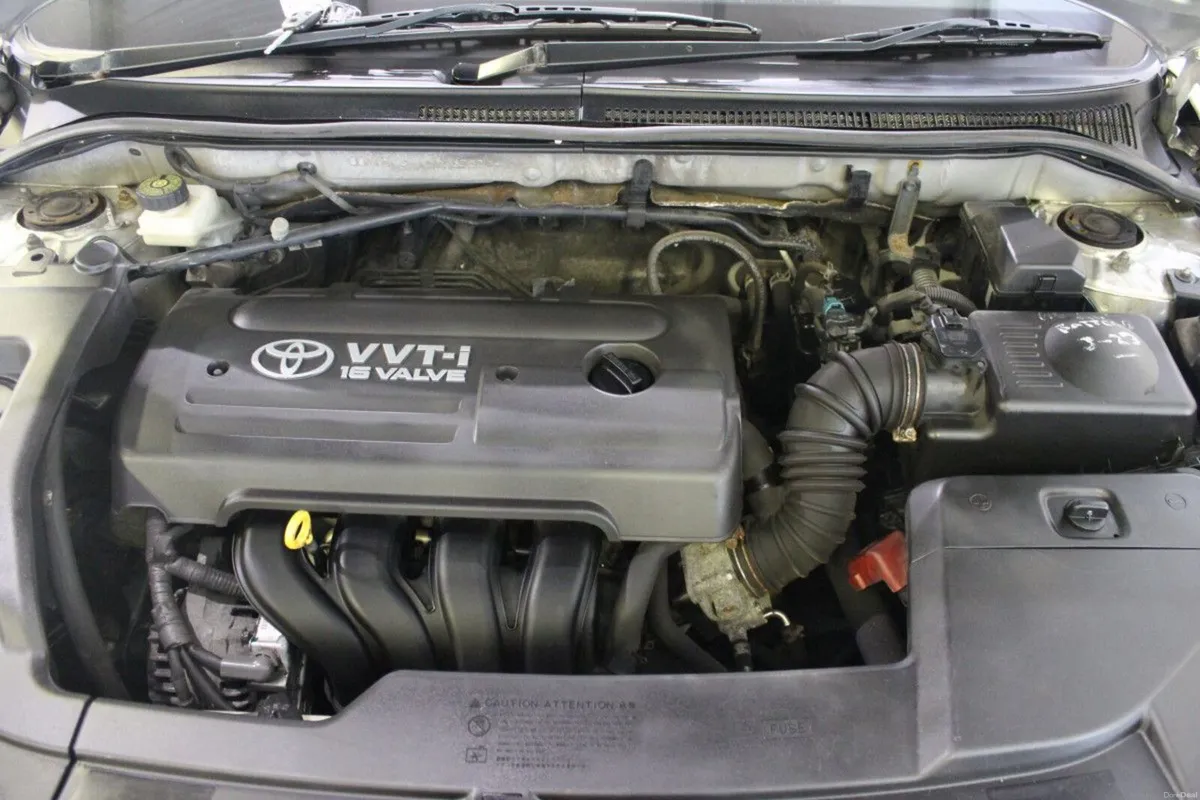 Toyota Avensis 1.6 VVT-i Strata - TENDER 27 - Image 5
