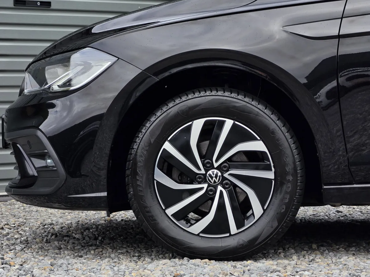 2023 Volkswagen Polo 1.0 TSI MANUAL - Image 6