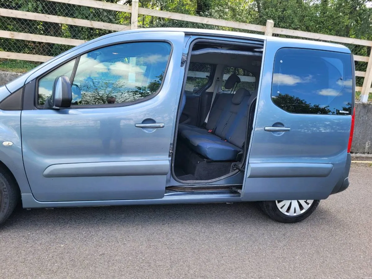 CLEAN 2008 CITROËN BERLINGO MULTISPACE . - Image 6