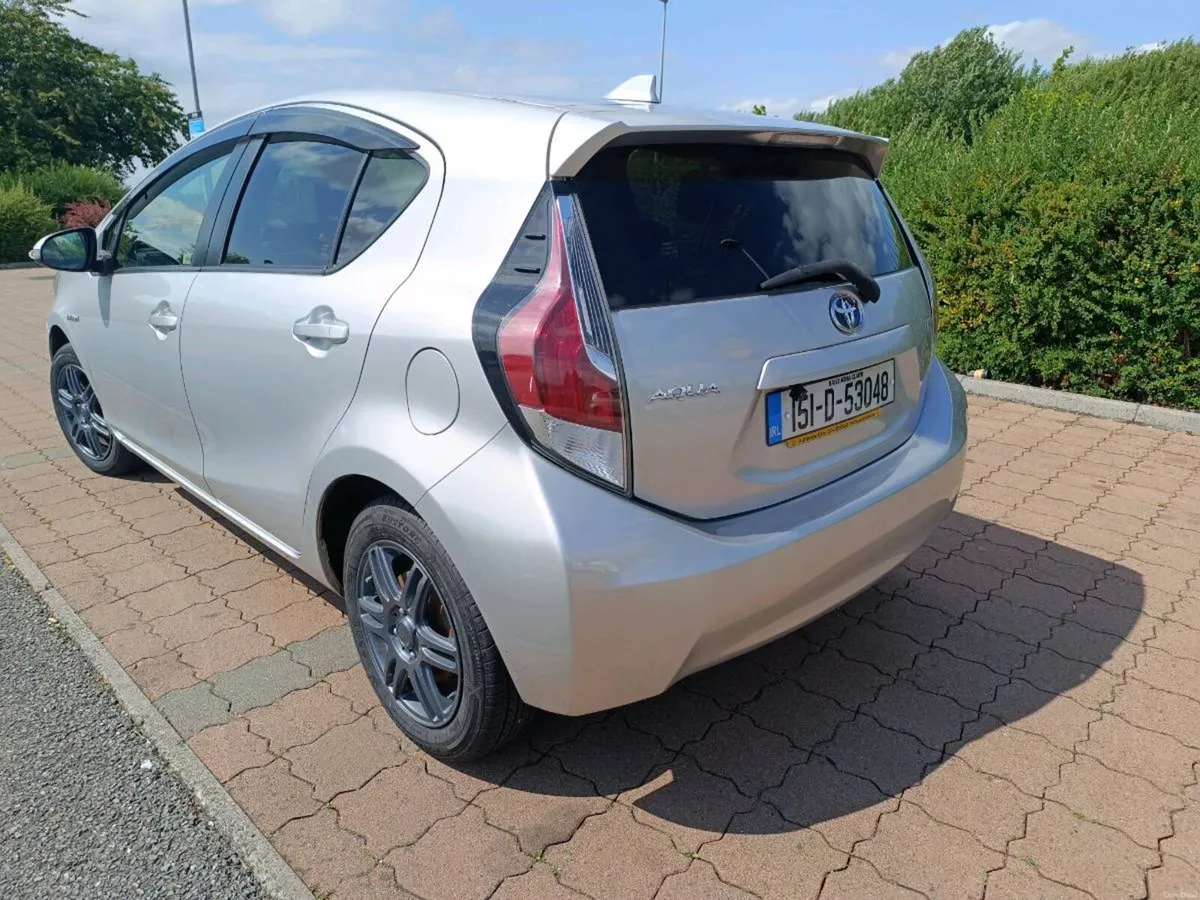 Toyota Aqua 2015 - Image 4