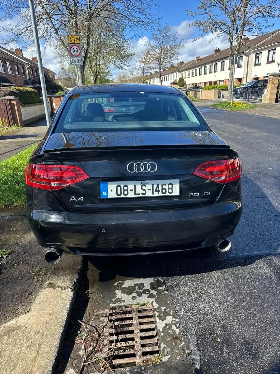 Audi A4 2.0 tdi 2008 - Image 6