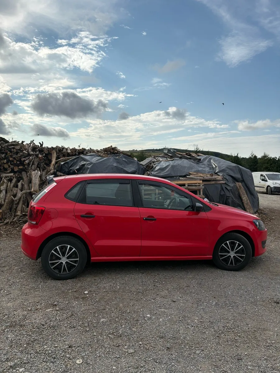 Volkswagen Polo 2011 - Image 3