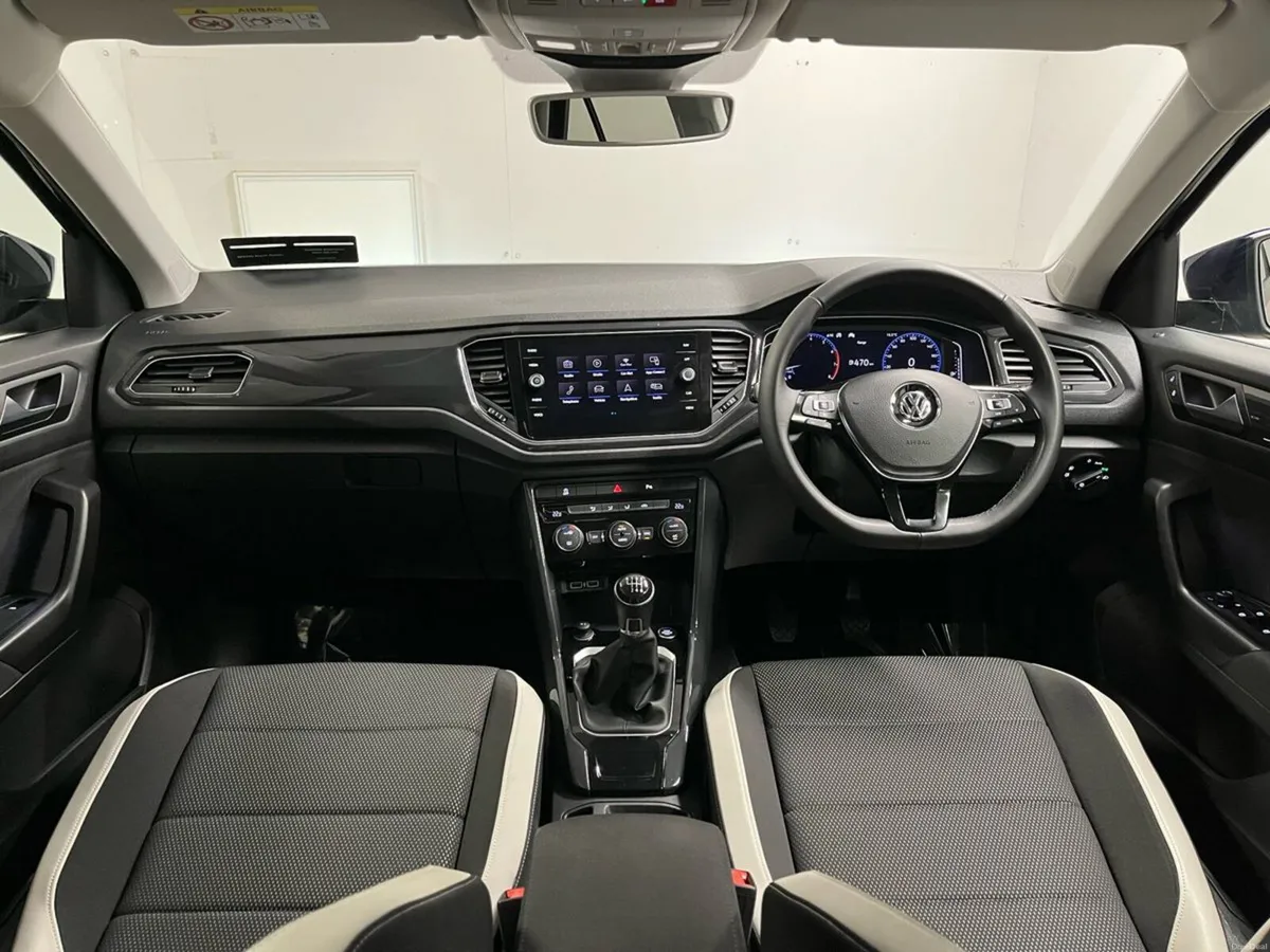 Volkswagen T-Roc Sport 1.5 TSI 150BHP - Reversing - Image 2