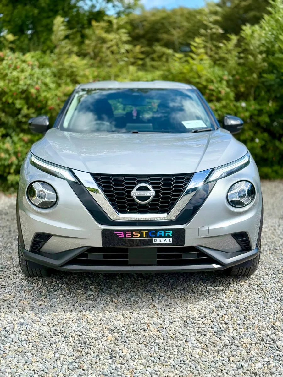 2024 Nissan Juke SV 1.0 DIG-T Manual - Image 5