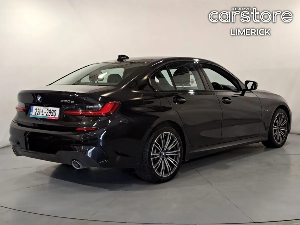 BMW 3-Series 330e M Sport Auto - Image 3