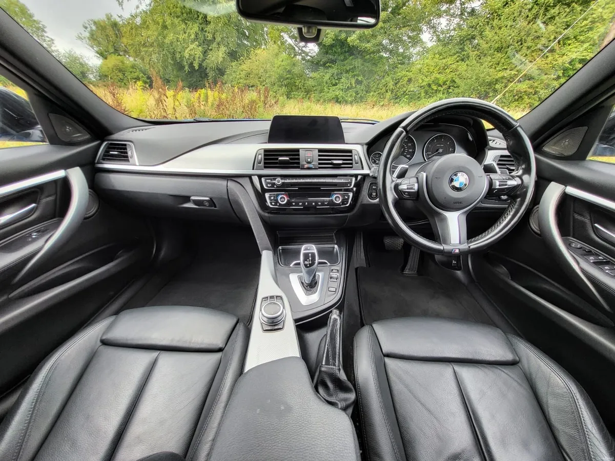 BMW 320d M-Sport Shadow Edition 2019 - Image 6