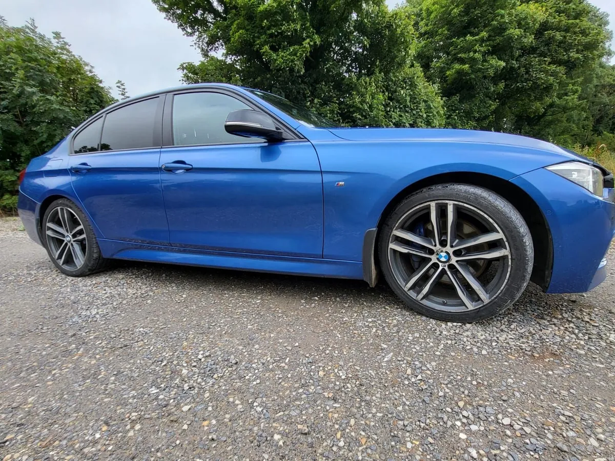 BMW 320d M-Sport Shadow Edition 2019 - Image 3