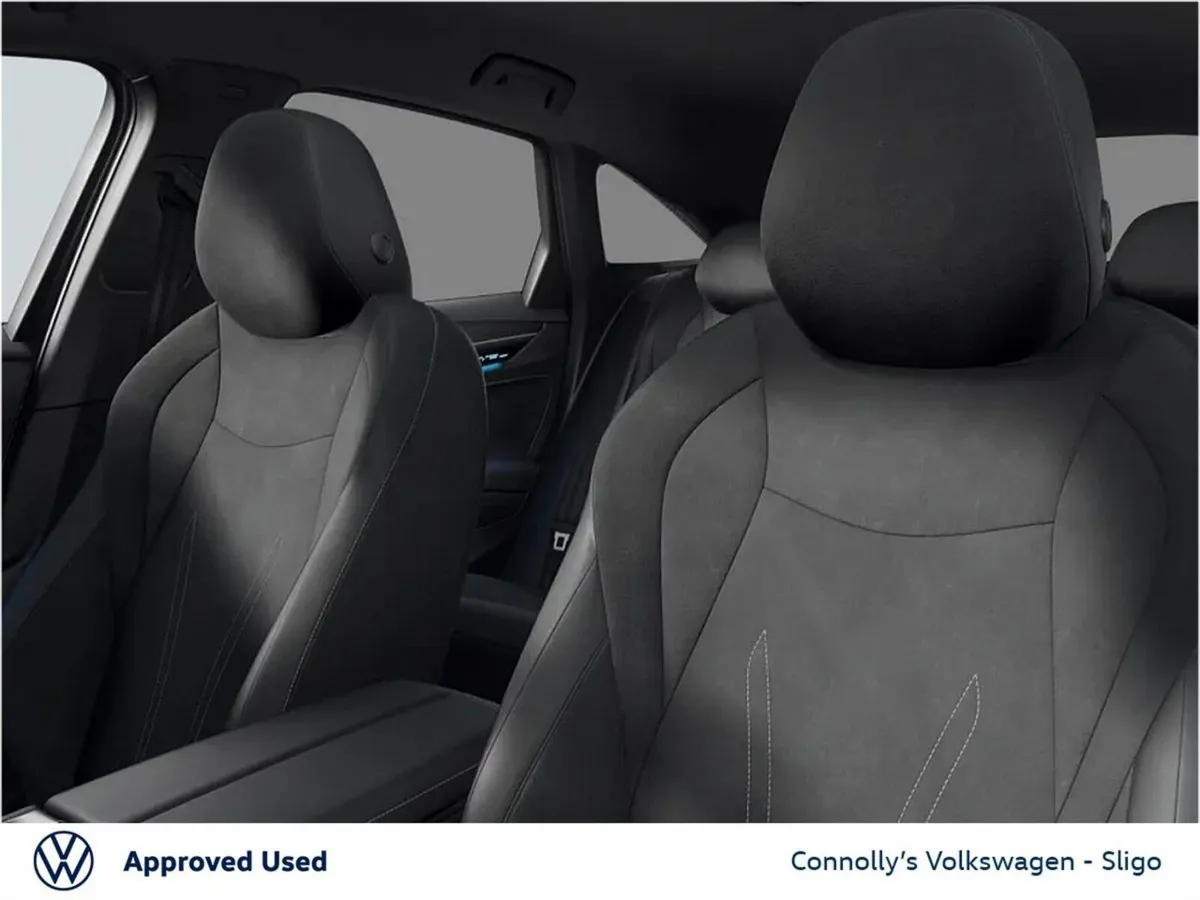 Volkswagen ID.7 PURE PLUS 77KWH 204HP - Image 4