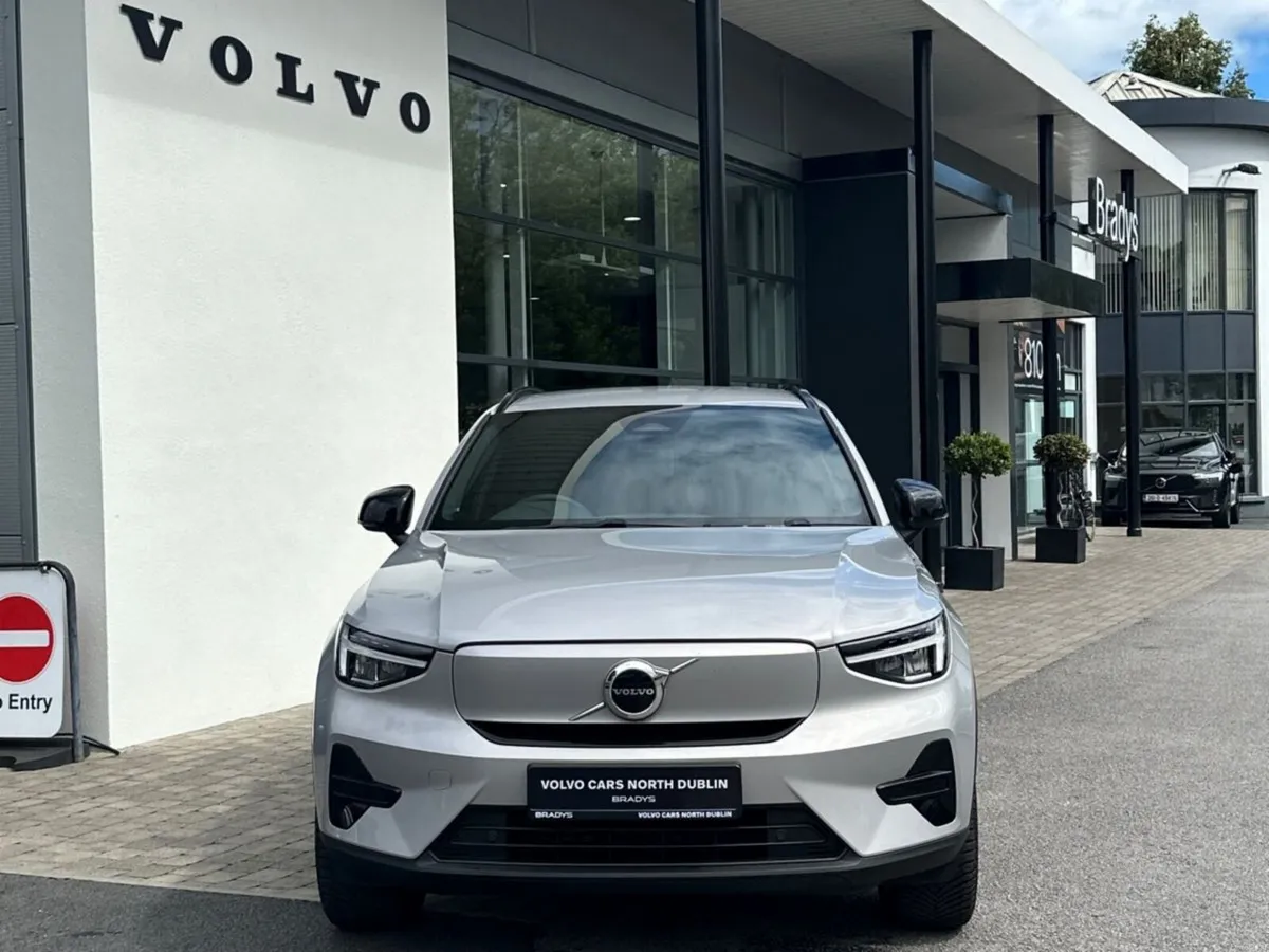 Volvo XC40 XC40 TWIN MOTOR electric 4WD 82kWh - Image 2