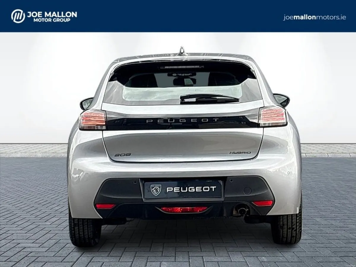 Peugeot 208 All New Style 1.0 Petrol Turbo 100HP 6 - Image 5